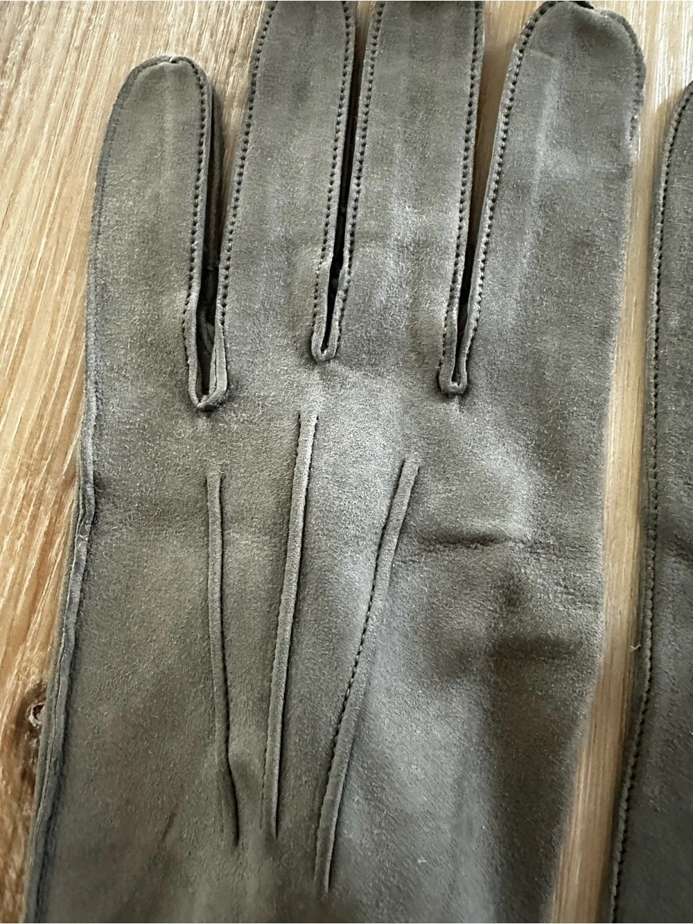 Vintage Luxe Suede Gloves 10.5”